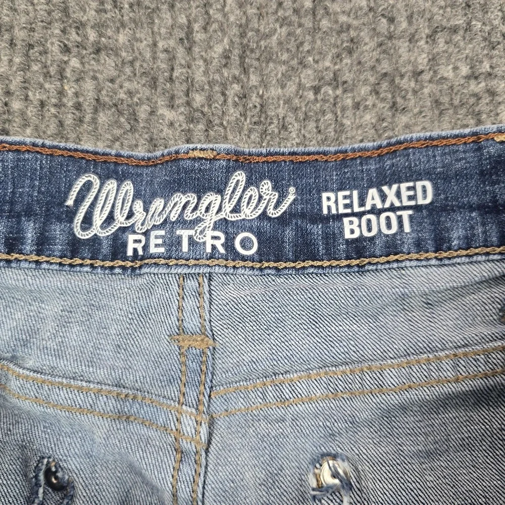 Wrangler Retro Relaxed Boot Jeans Mens 34x30 Blue Bootcut Light Wash Denim 32x28